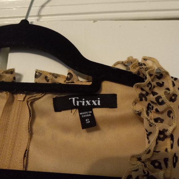 Francesca’s- Trixxi Cheetah Romper Sz Small - Picture 3 of 4